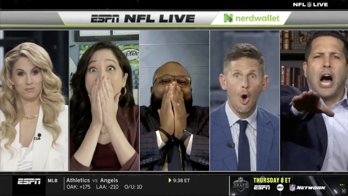 Look: Sports World Reacts To Wild ESPN Moment Today - The Spun