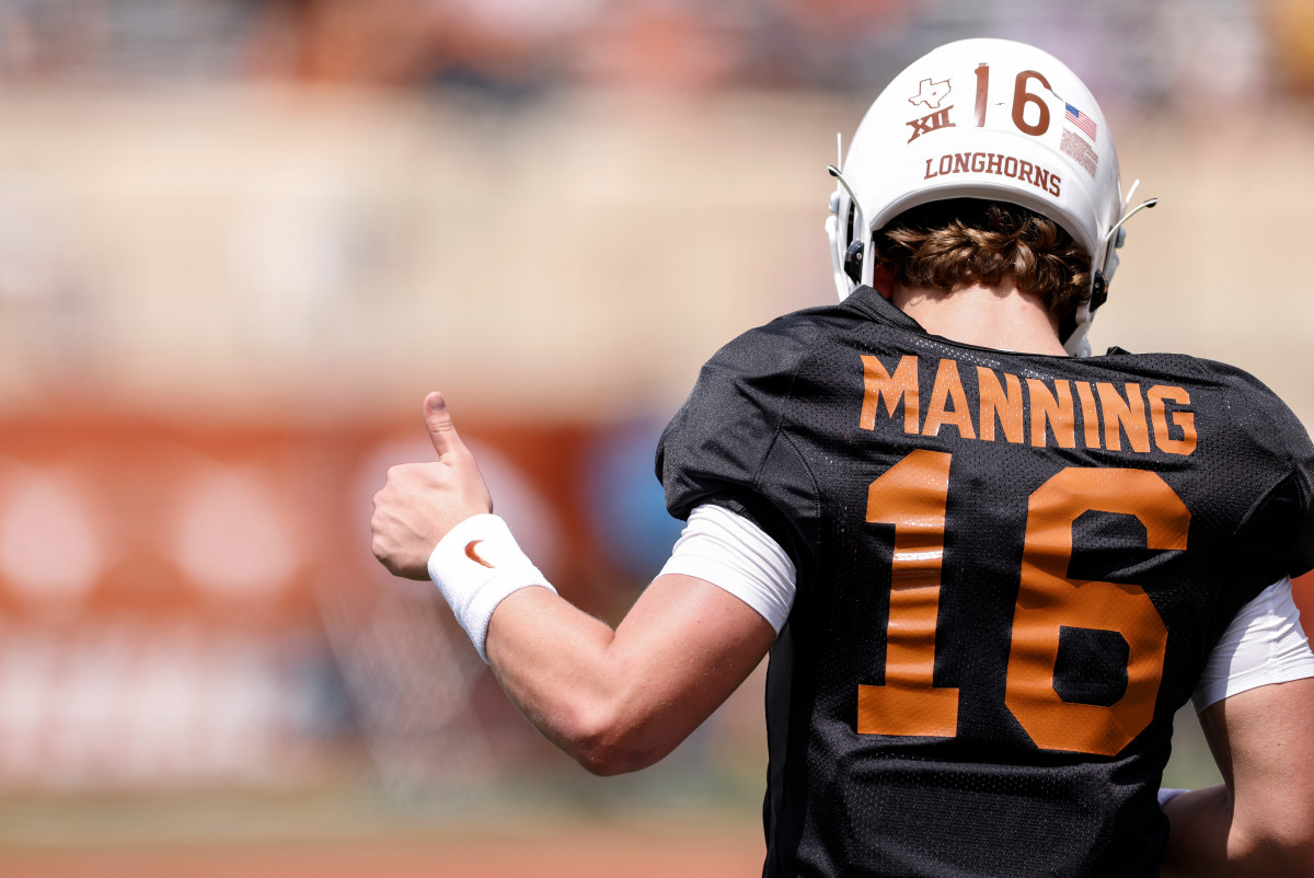 Former Texas Star Thinks Longhorns Need A 'Black Quarterback' To Win - The  Spun: What's Trending In The Sports World Today