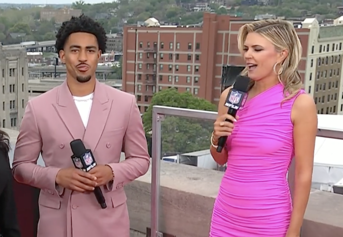 PHOTOS: Best dressed fans of the NFL Draft