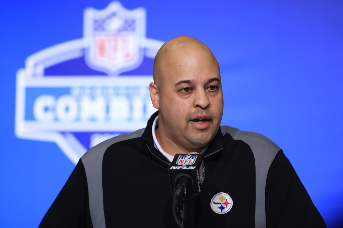 Steelers GM Has Brutally Honest Admission On First Round Pick - The Spun:  What's Trending In The Sports World Today