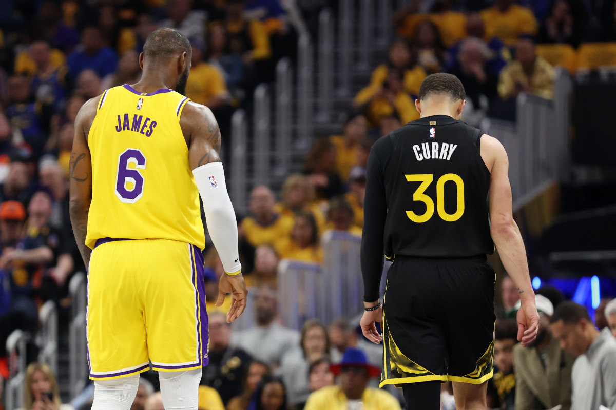 LeBron James's Lakers and Stephen Curry's Warriors square off