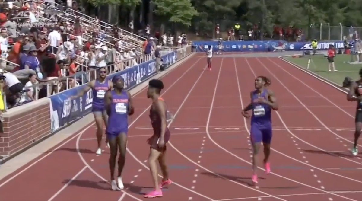 Video ACC Track Athlete Disqualified In Controversial Fashion The Spun