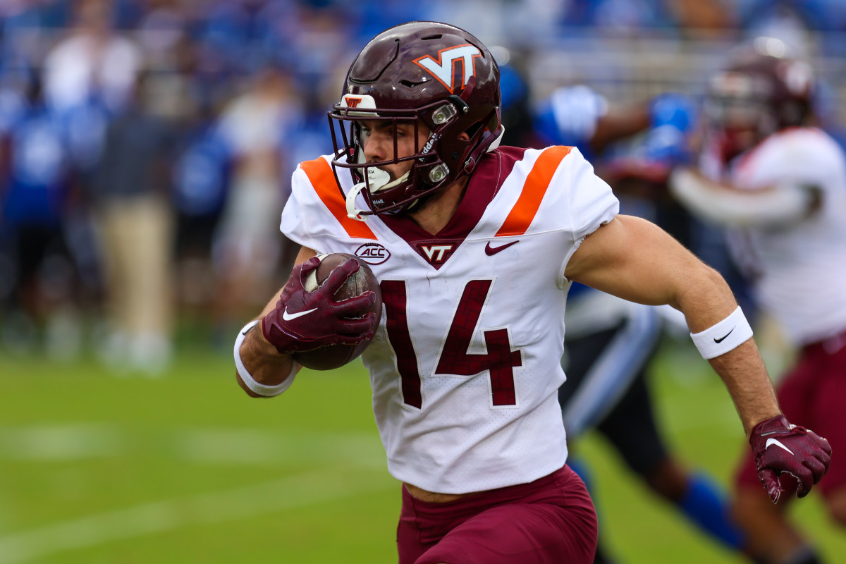 Video Virginia Tech Wide Receiver Cole Beck Runs RecordBreaking 100M