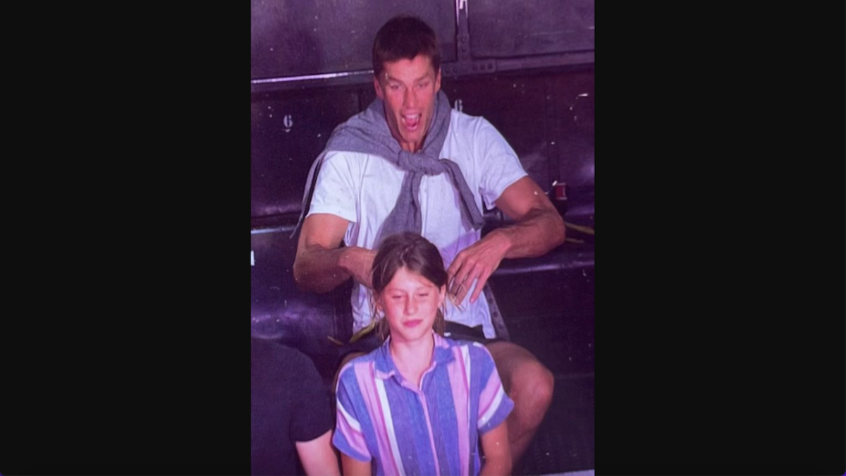 Screaming Tom Brady freaks out as 'chill' daughter, 10, forces him on  'Tower of Terror' ride