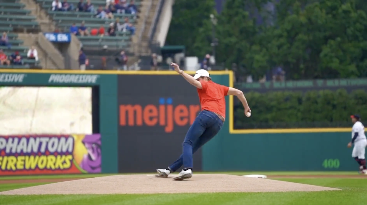 Madisyn's 1st pitch to BF Seager, 05/09/2019