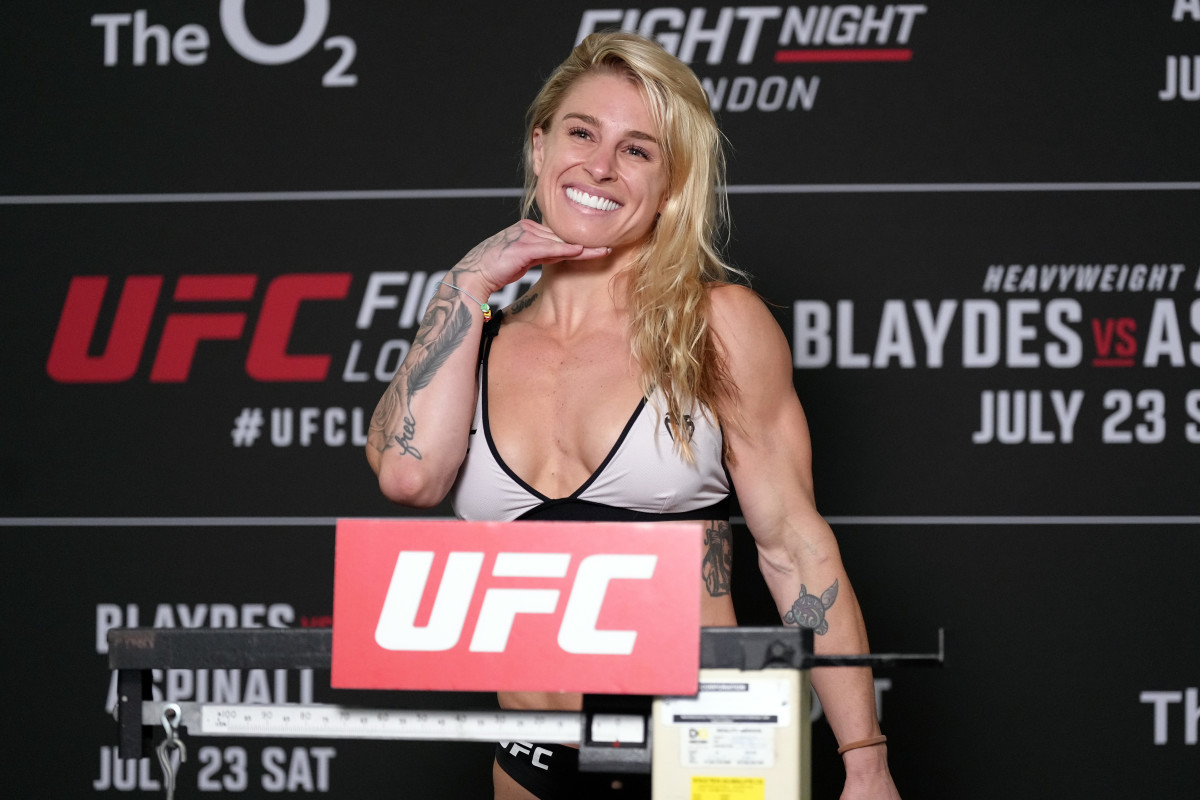 UFC Fighter Hannah Goldy Stuns With Barely There Bikini The Spun