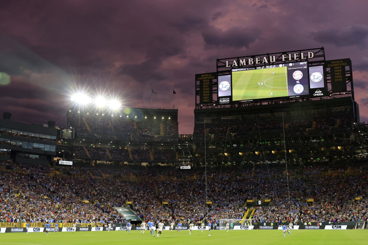 lambeau field tickets soccer