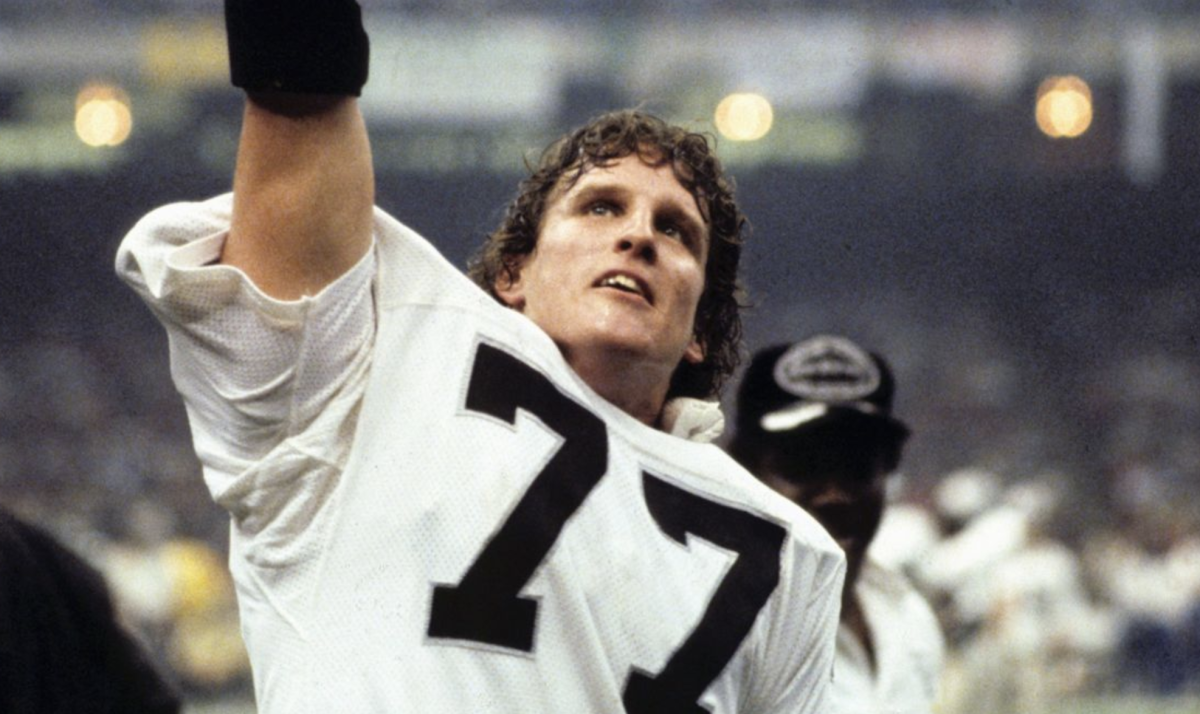 Raiders Super Bowl Champion Reportedly Found Dead In Florida - The Spun:  What's Trending In The Sports World Today