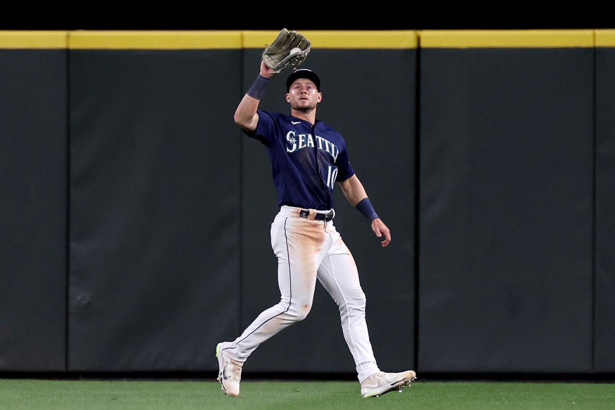 Mariners outfielder Jarred Kelenic's emotional admission after embarrassing  injury