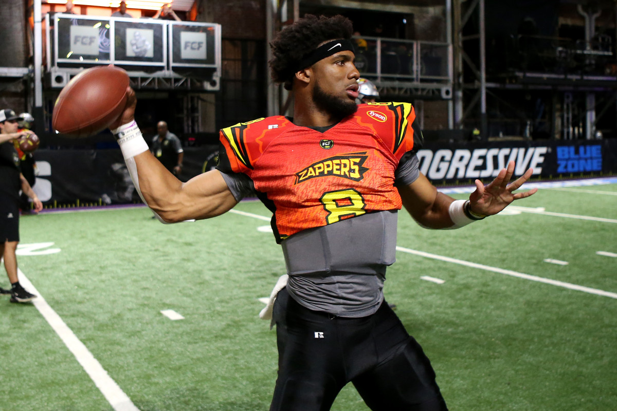 Kelly Bryant warming up prior to a Fan Controlled Football game.