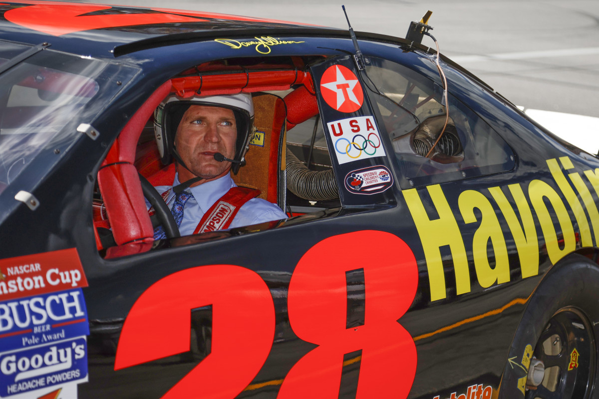 TALLADEGA, ALABAMA - APRIL 24: NASCAR on Fox broadcast host, Clint Bowyer prepares to drive the #28 Davey Allison Tribute Ford, prior to the NASCAR Cup Series GEICO 500 at Talladega Superspeedway on April 24, 2022 in Talladega, Alabama. (Photo by Sean Gardner/Getty Images)