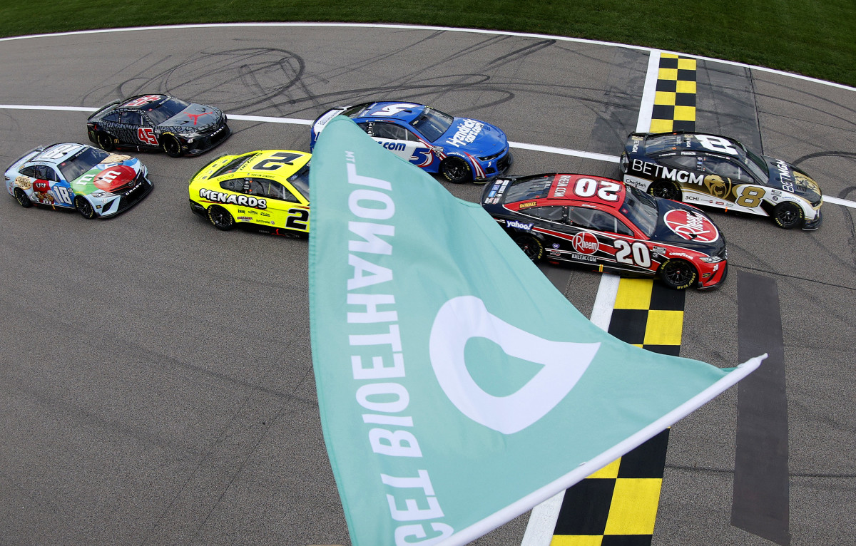 A general shot of a green flag for the NASCAR Cup Series.