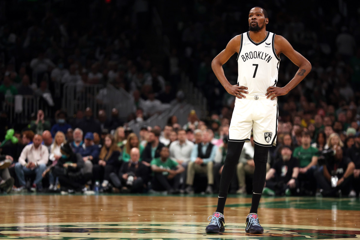 BOSTON, MASSACHUSETTS - APRIL 17: Kevin Durant #7 of the Brooklyn Nets looks on during the first quarter of Round 1 Game 1 of the 2022 NBA Eastern Conference Playoffs against the Boston Celtics at TD Garden on April 17, 2022 in Boston, Massachusetts. (Photo by Maddie Meyer/Getty Images)
