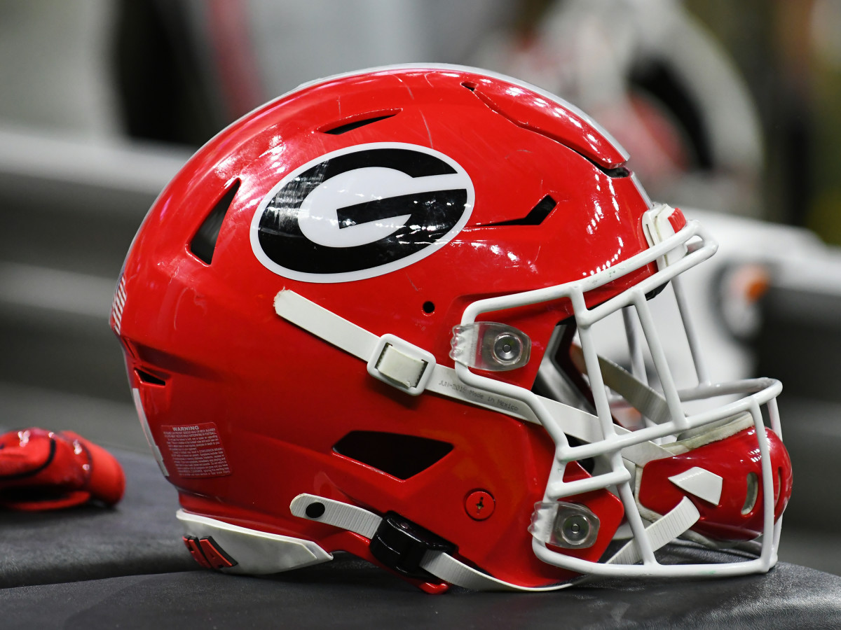 NEW ORLEANS, LA - JANUARY 01: Georgia Bulldogs helmet during the Allstate Sugar Bowl between the Georgia Bulldogs and Baylor Bears on January 01, 2020, at Mercedes-Benz Superdome in New Orleans, LA.(Photo by Jeffrey Vest/Icon Sportswire via Getty Images)