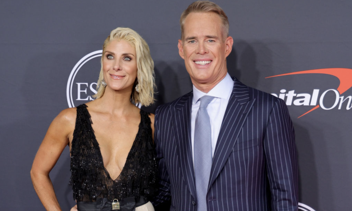 Who Is American Sportscaster Joe Buck’s Wife: Michelle Buck?