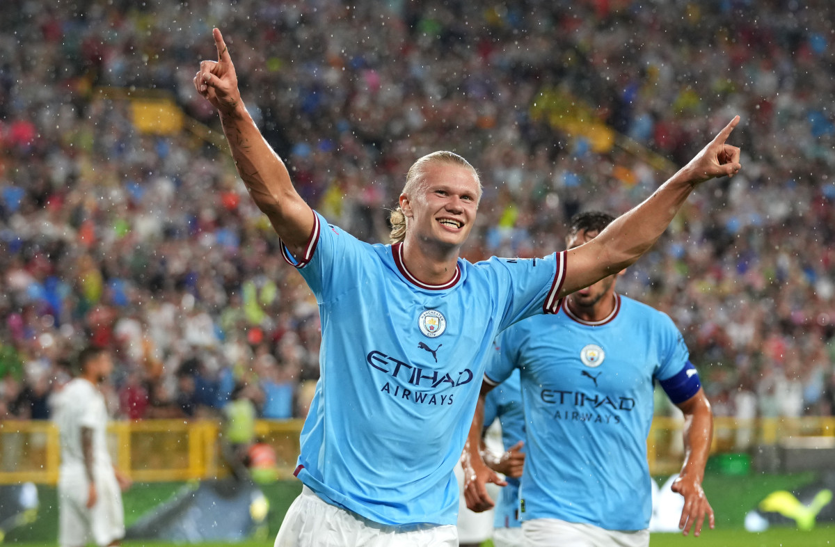 GREEN BAY, WISCONSIN - JULY 23: Erling Haaland of Manchester City celebrates after scoring their team's first goal  during the pre-season friendly match between Bayern Munich and Manchester City at Lambeau Field on July 23, 2022 in Green Bay, Wisconsin. (Photo by Matt McNulty - Manchester City/Manchester City FC via Getty Images)