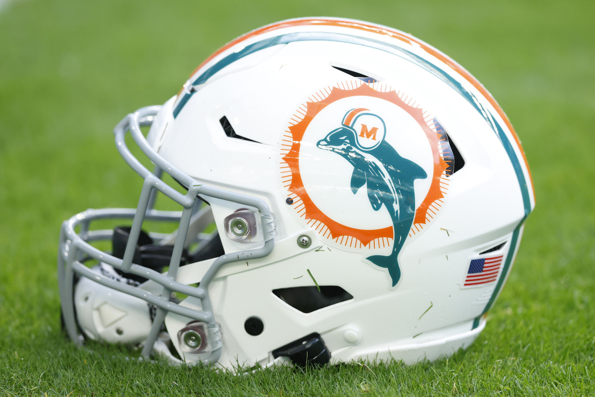 MIAMI GARDENS, FLORIDA - JANUARY 09: A detail of a Miami Dolphins helmet prior to the game against the New England Patriots at Hard Rock Stadium on January 09, 2022 in Miami Gardens, Florida. (Photo by Michael Reaves/Getty Images)