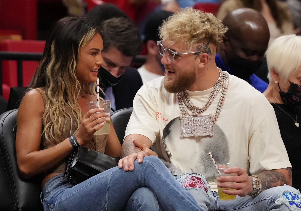 Jake Paul and his girlfriend, Julia Rose, attending an NBA game.