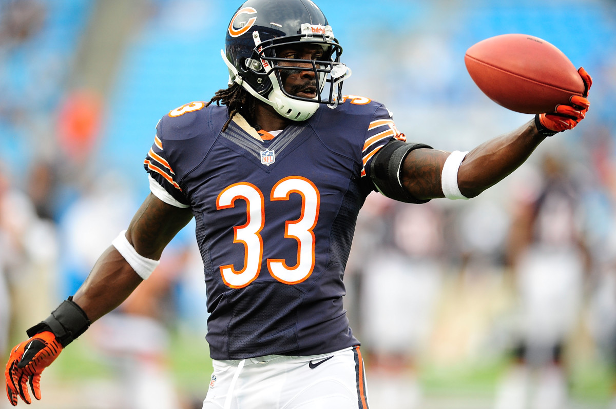 Charles Peanut Tillman #33 Chicago Bears!!!  Chicago bears, Charles  tillman, Chicago bears football