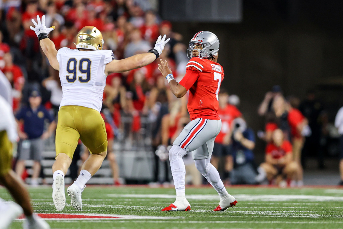 Football World Reacts To Ohio State, Notre Dame Rating News The Spun