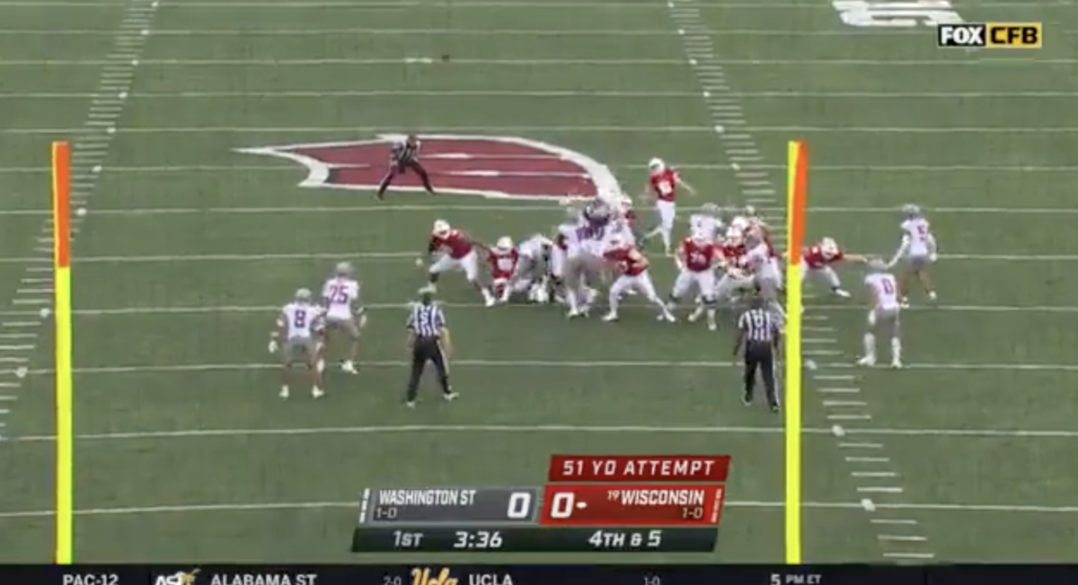 Look This Might Be The Worst Field Goal Attempt Of Season So Far The