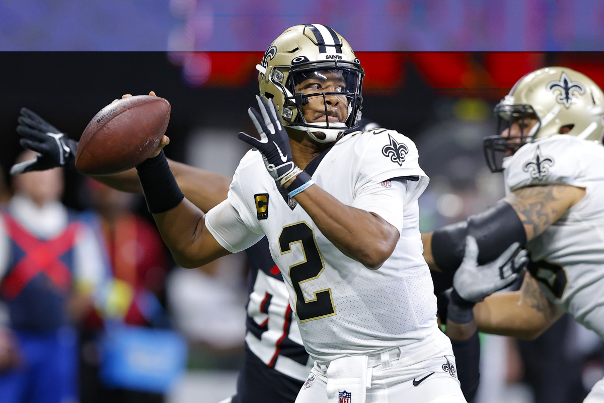 Jameis Winston of the New Orleans Saints drops back to pass against the Atlanta Falcons.