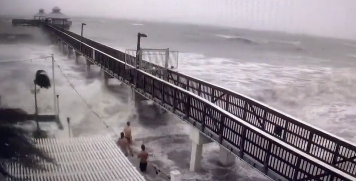 Video of Hurricane Ian hitting the state of Florida on Wednesday.