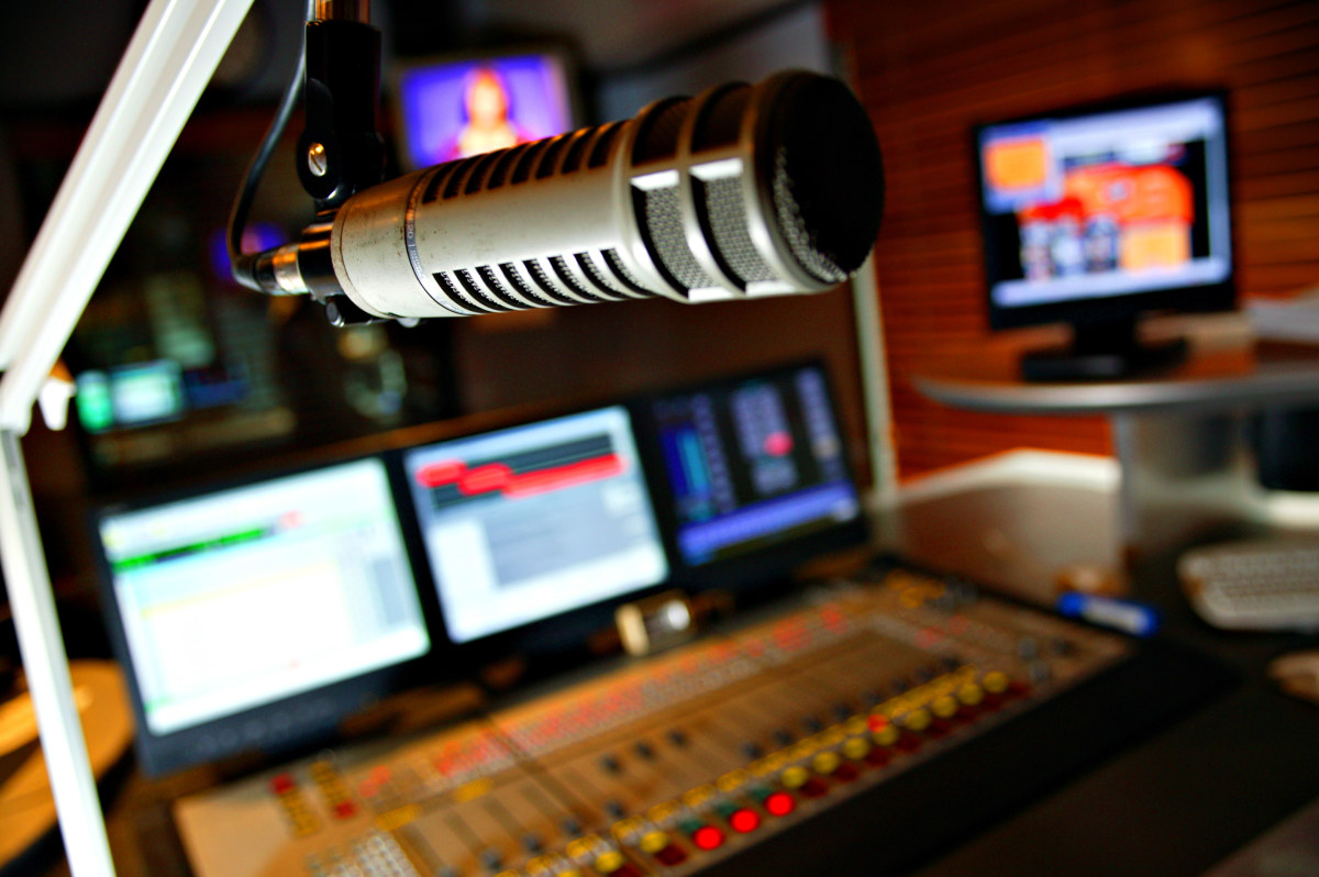 A generic picture of a radio station microphone.