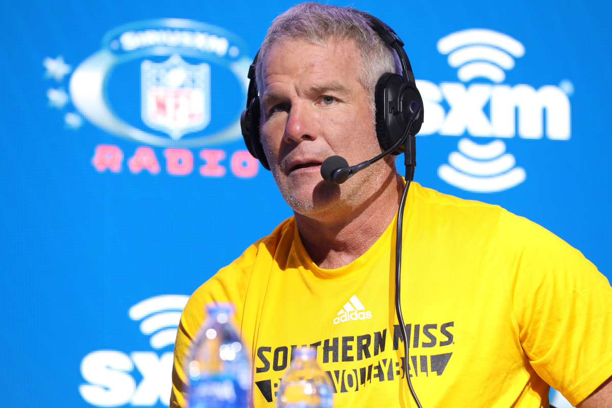 Hall of Fame quarterback Brett Favre speaks onstage during Day 3 of SiriusXM at Super Bowl LIV.