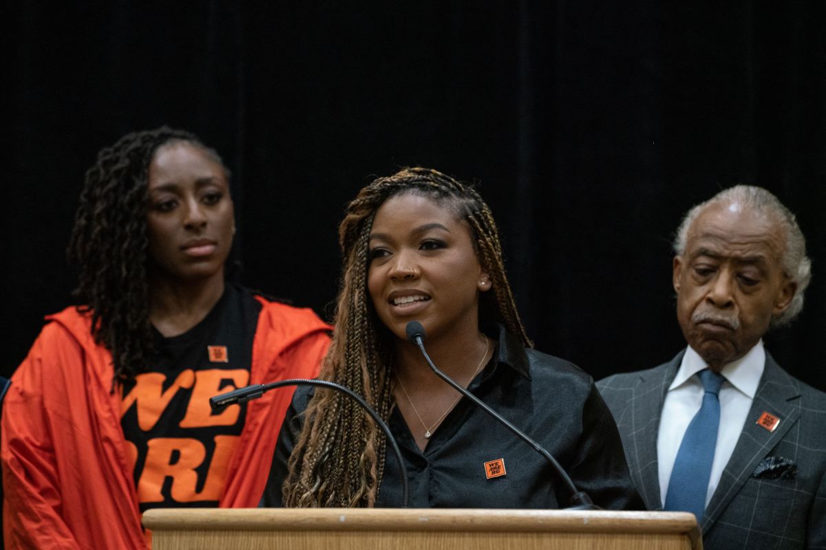 Cherelle Griner speaks out at a press conference for her wife, Brittney Griner.