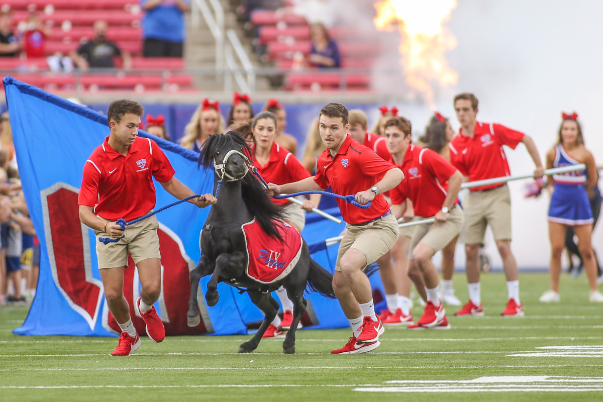 Expanding SMU's Gerald J. Ford Stadium