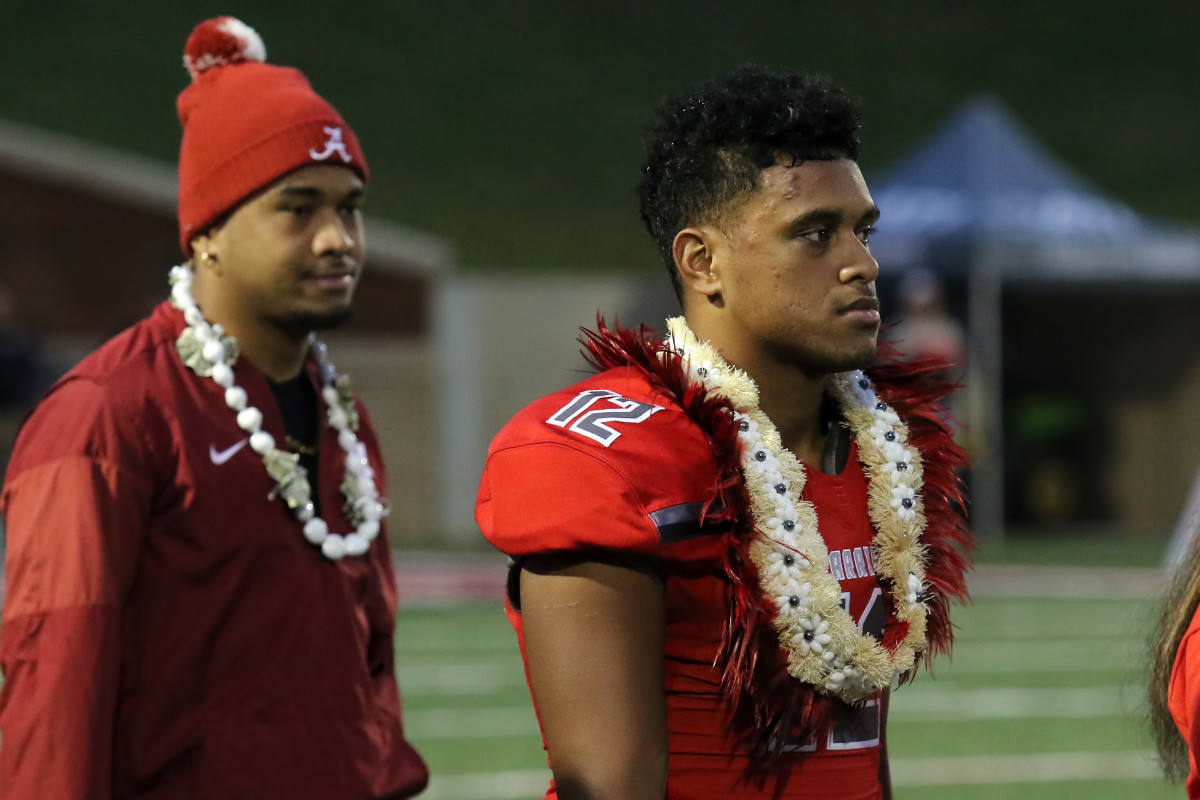 Tua Tagovailoa Shared Rare Photo Of His Private Wife - The Spun