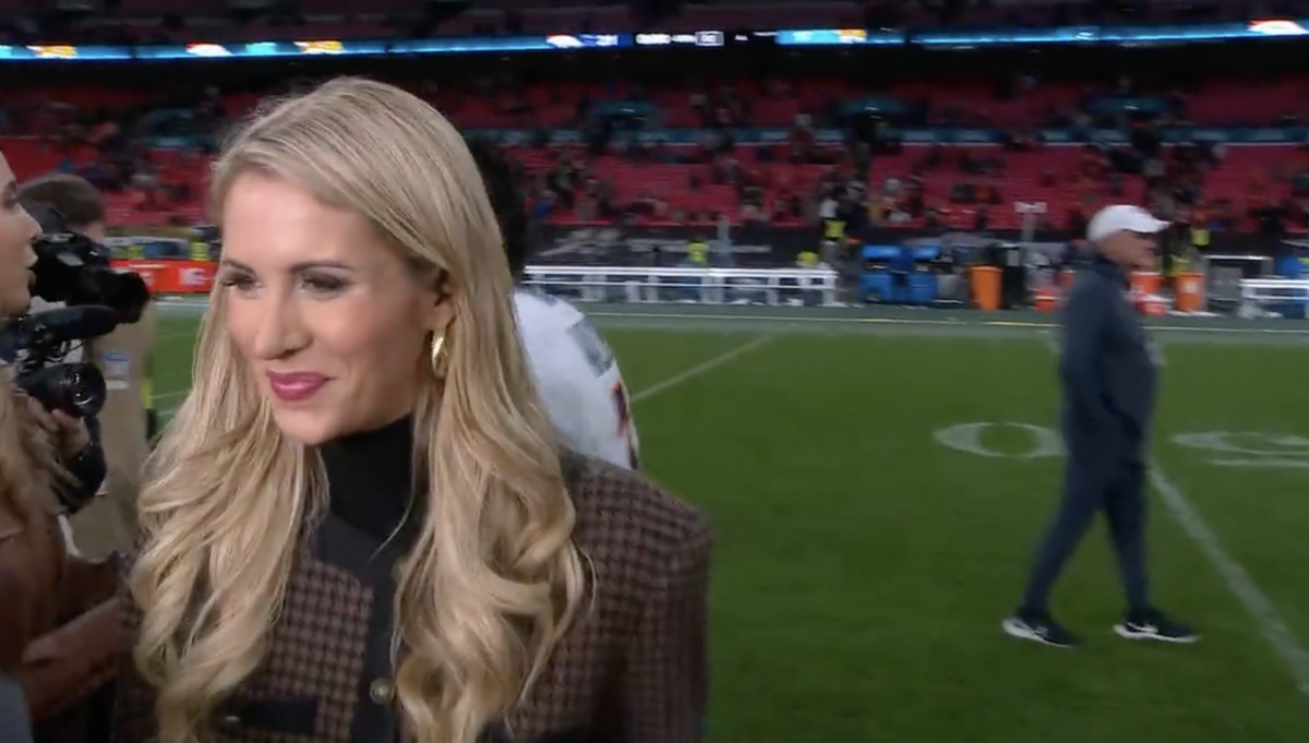 Laura Rutledge after interviewing Russell Wilson.