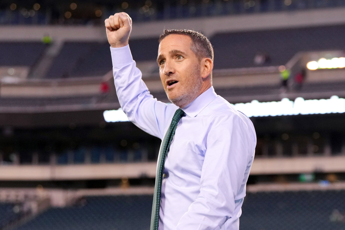 PHILADELPHIA, PENNSYLVANIA - OCTOBER 16: Philadelphia Eagles General Manager Howie Roseman gestures prior to the game between the Philadelphia Eagles and the Dallas Cowboys at Lincoln Financial Field on October 16, 2022 in Philadelphia, Pennsylvania. (Photo by Mitchell Leff/Getty Images)