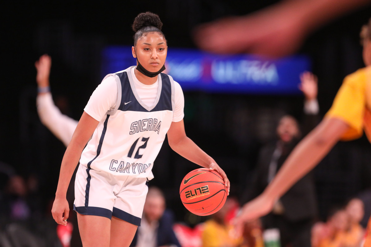 LOS ANGELES, CA - DECEMBER 04: Juju Watkins of Sierra Canyon drives the ball against a Christ the King player during The Chosen - 1's Invitational High School Basketball Showcase at the Staples Center on Saturday, Dec. 4, 2021 in Los Angeles, CA. (Jason Armond / Los Angeles Times via Getty Images)