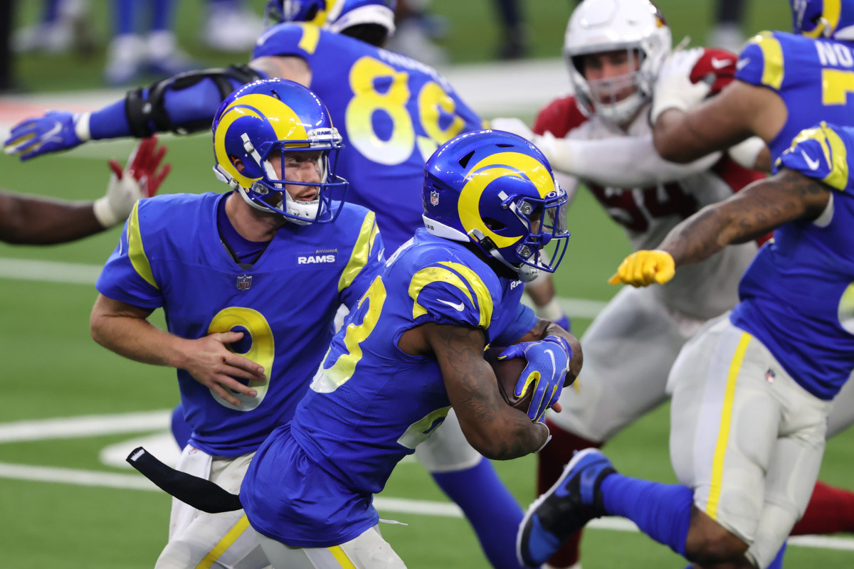 NFL World Reacts To Rams Cardinals Quarterback Matchup The Spun