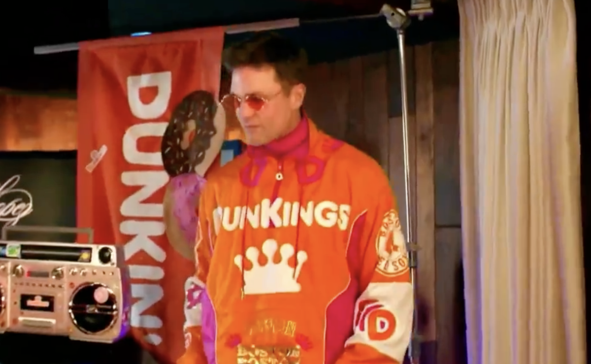 Video Dunkin Has Best Super Bowl Commercial Yet By Far The Spun