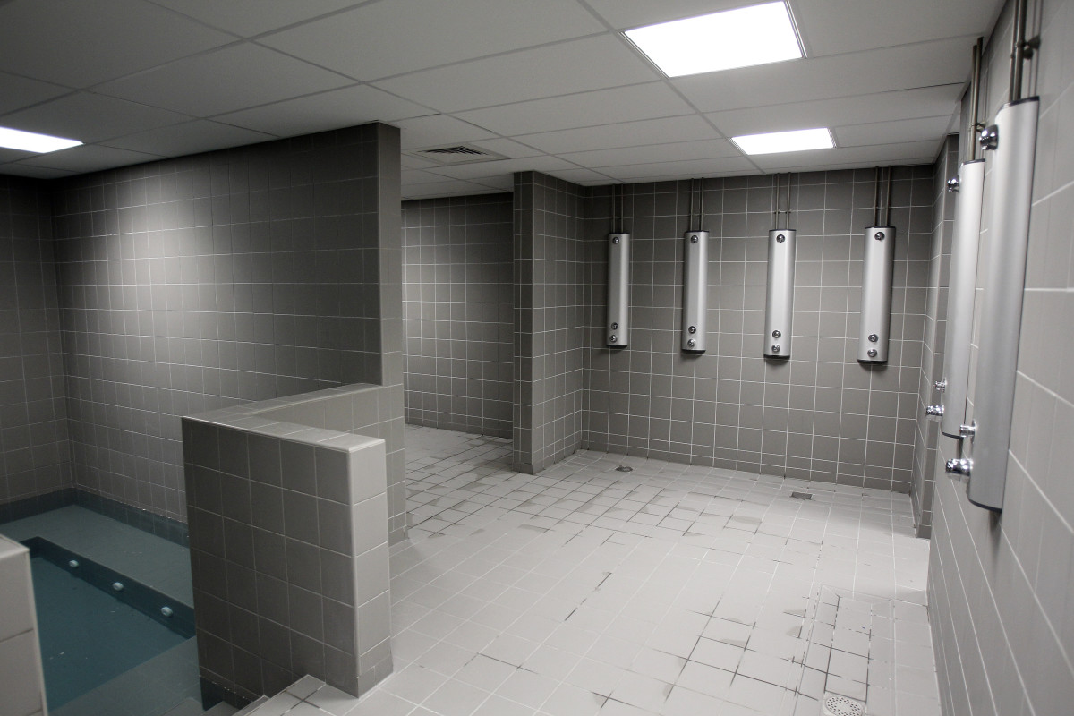 NFL Locker Room Reportedly Has Major Issues With Its Showers - The Spun
