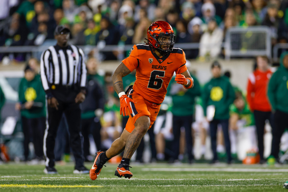 Former Oregon State Star Running Back Damien Martinez Has 5 Visits