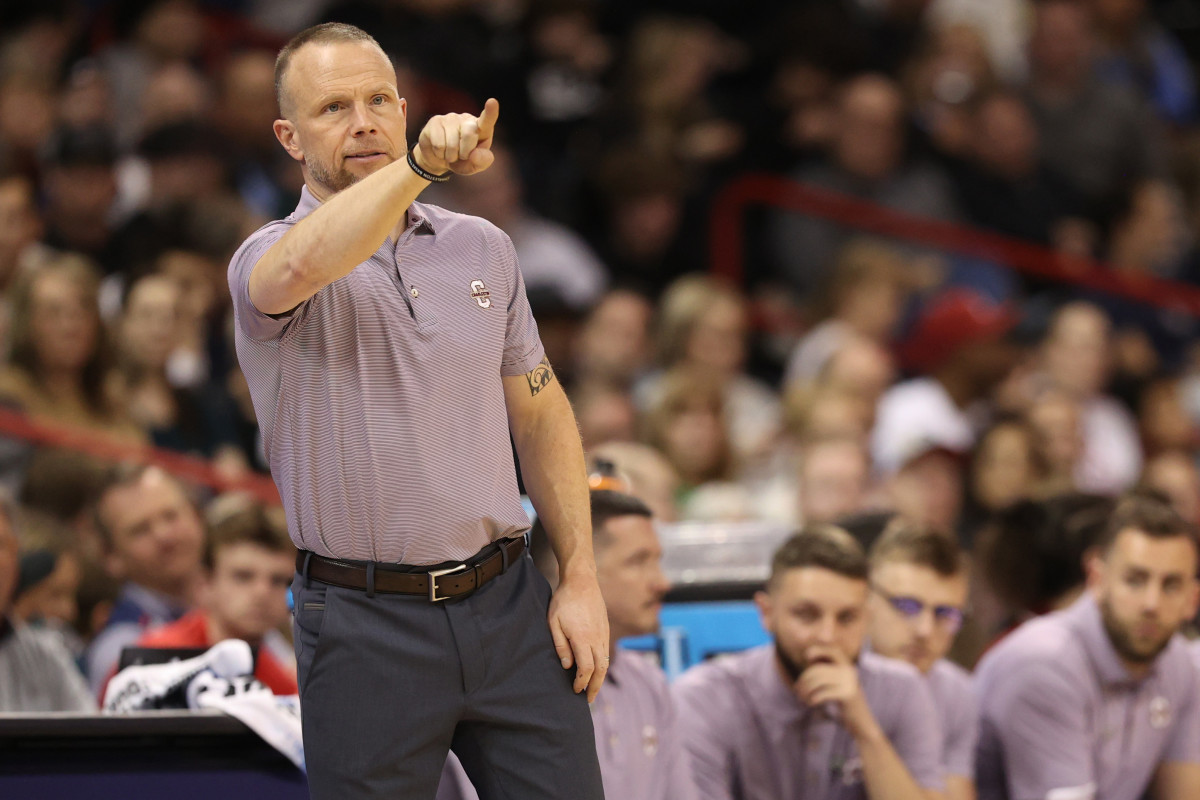 Louisville Men's Basketball Coach Pat Kelsey Announces Additions to Staff