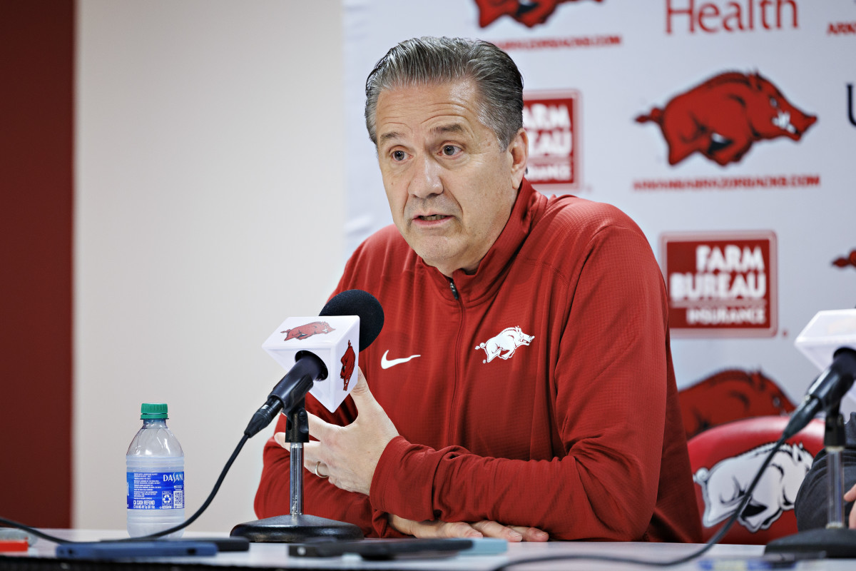 Arkansas Announces John Calipari as New Head Basketball Coach