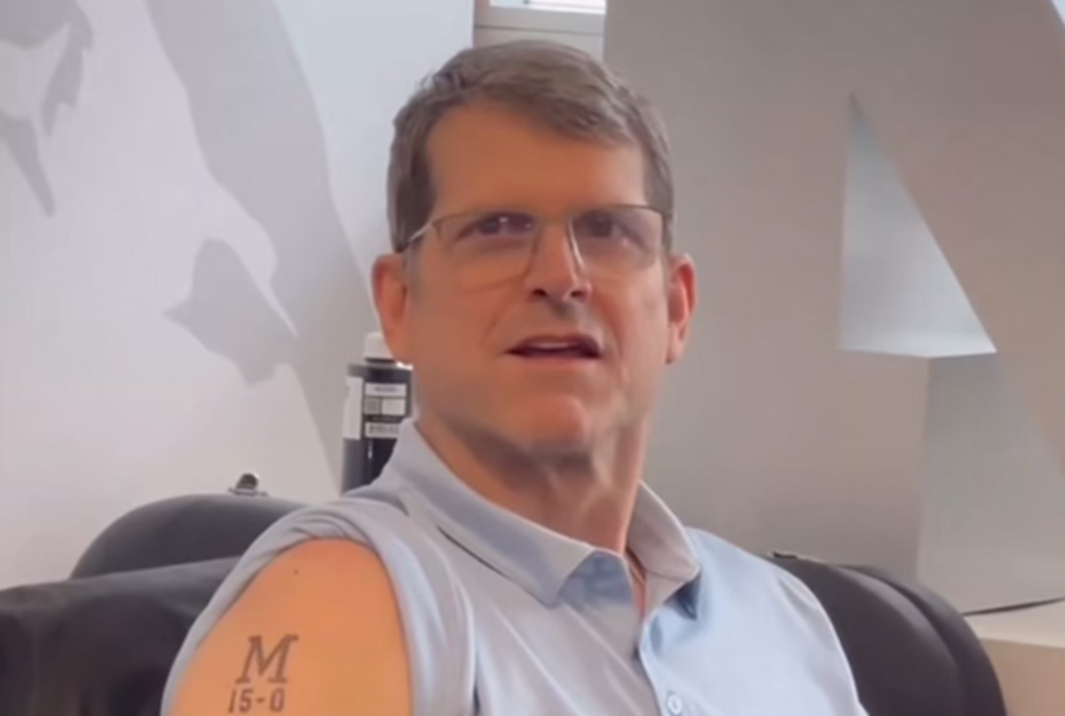 Jim Harbaugh Had Epic Reaction While Getting Michigan Tattoo The Spun 9958