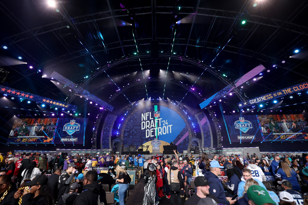 Everyones In Awe Of Insane Photo Of 2024 Nfl Draft Crowd The Spun