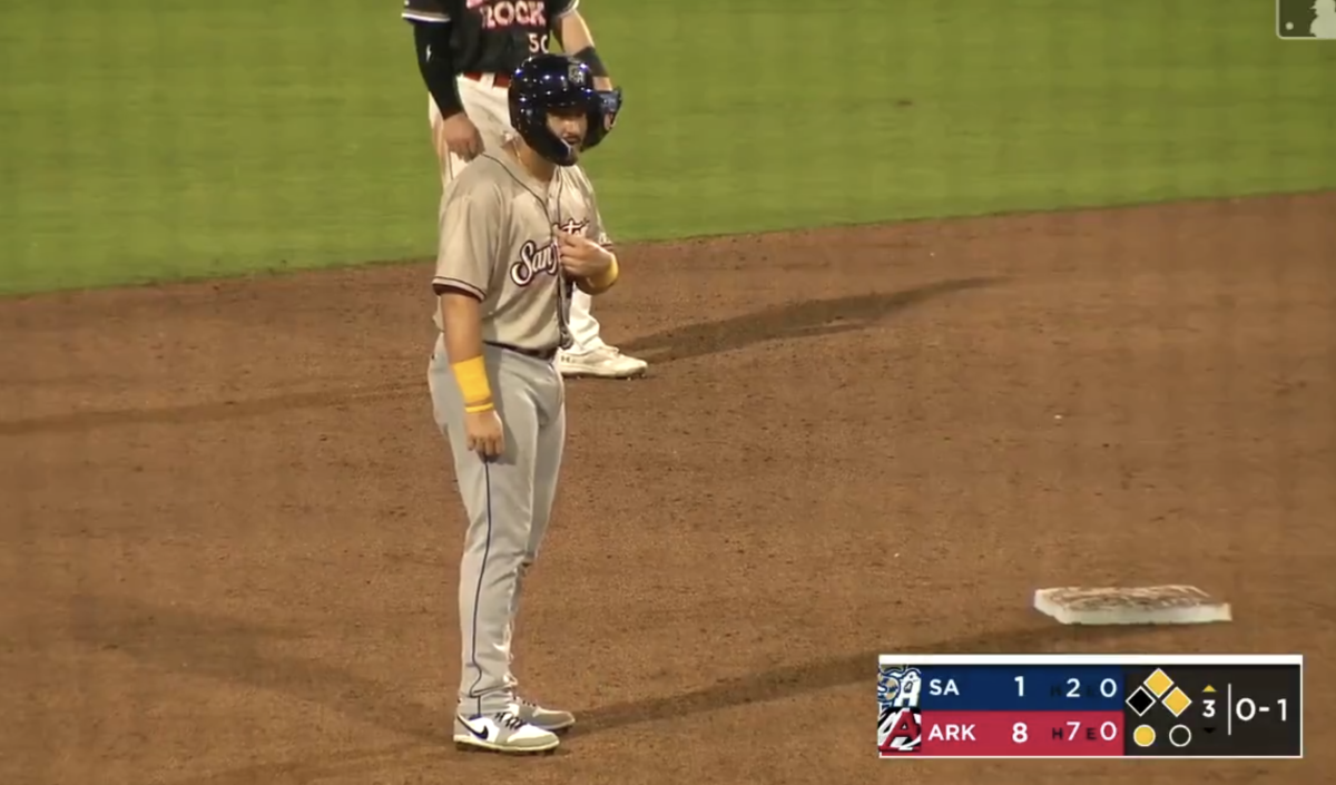 Baseball Player Was Traded While He Was Standing On Second Base - The Spun