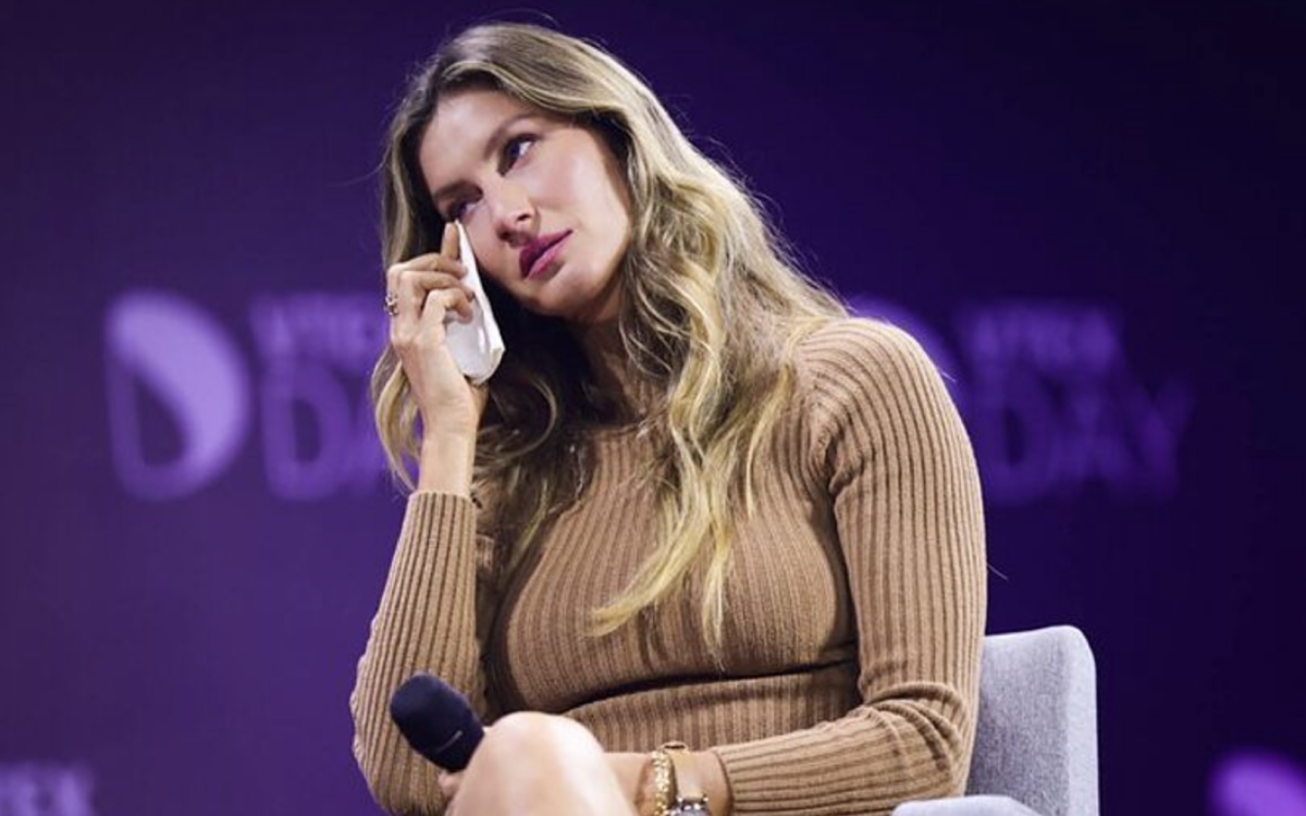 Everyone Felt Bad For Gisele During Tom Brady's Roast - The Spun