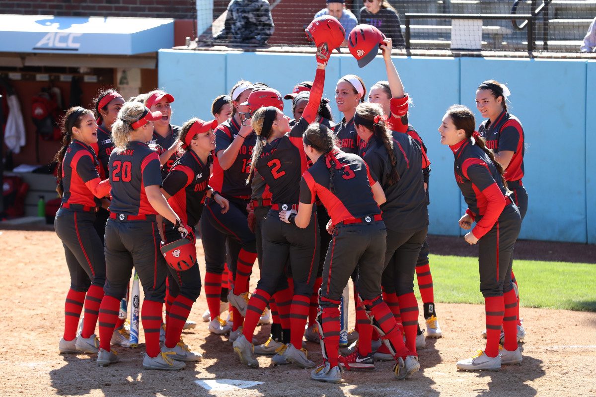 Ohio State Buckeyes Fire Their Longtime Softball Coach - The Spun