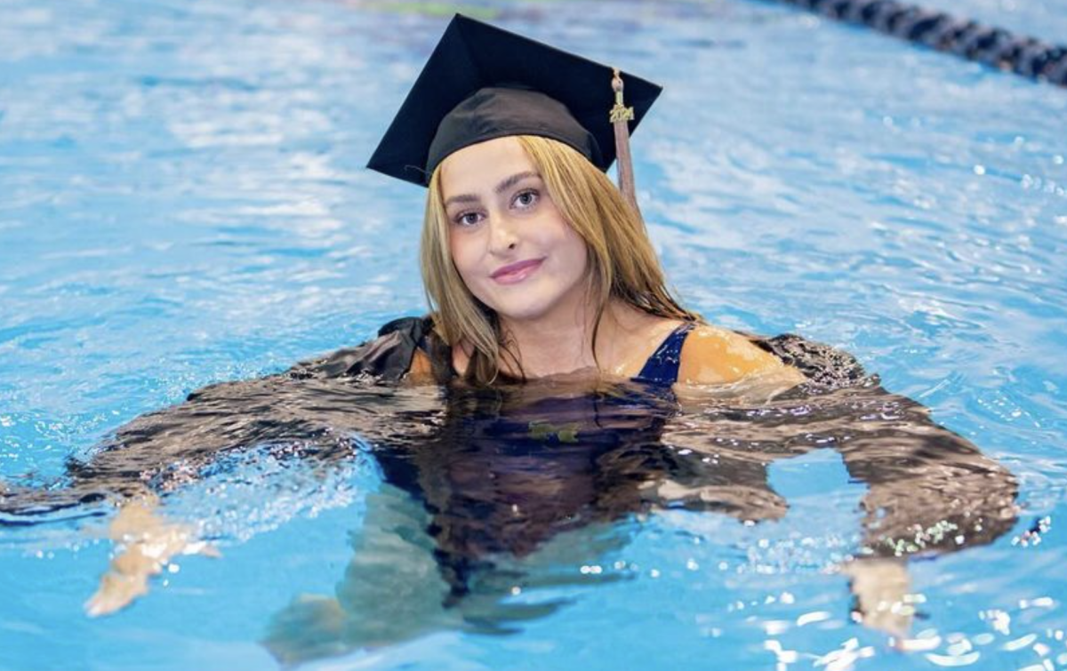 Everyone Had Same Reaction To Grace Harbaugh's Graduation Photo - The Spun