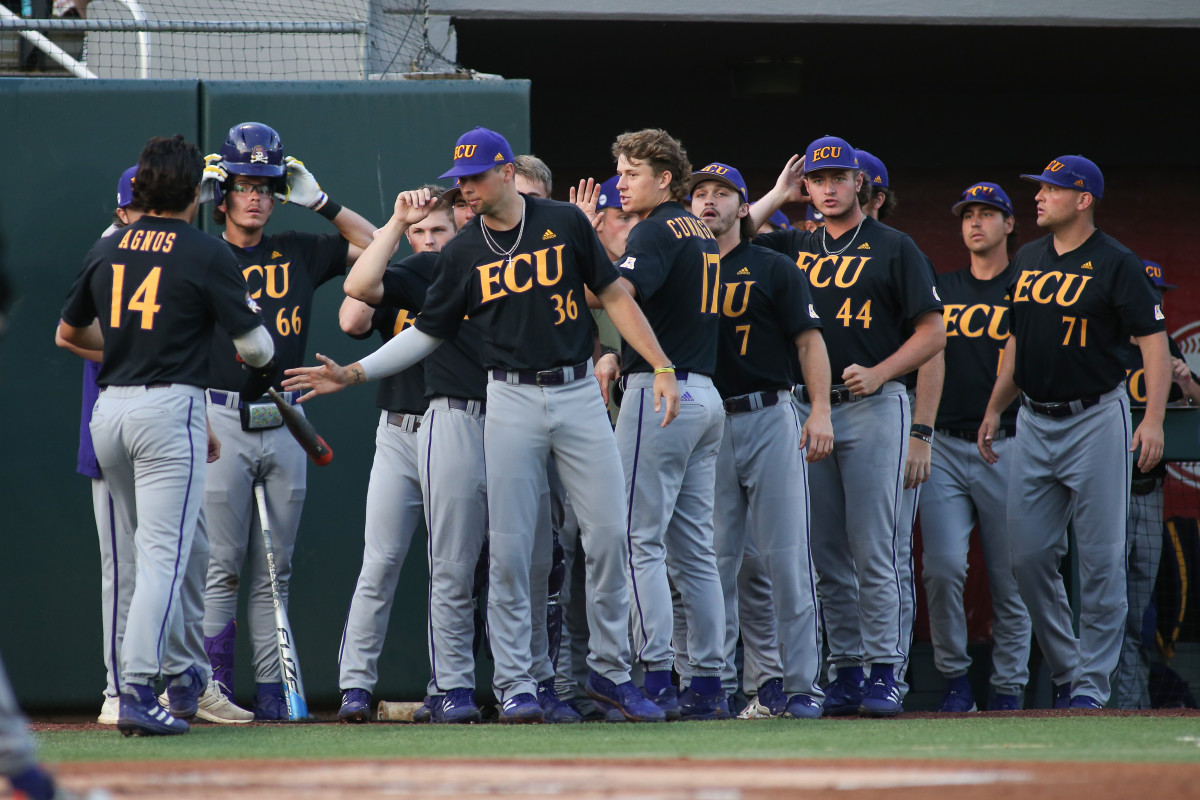 No. 16 ECU Stunned In NCAA Baseball Tournament Upset Monday The Spun