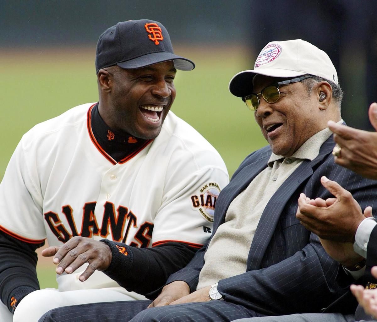 Barry Bonds Heartbroken By Death Of Godfather, MLB Legend Willie Mays ...