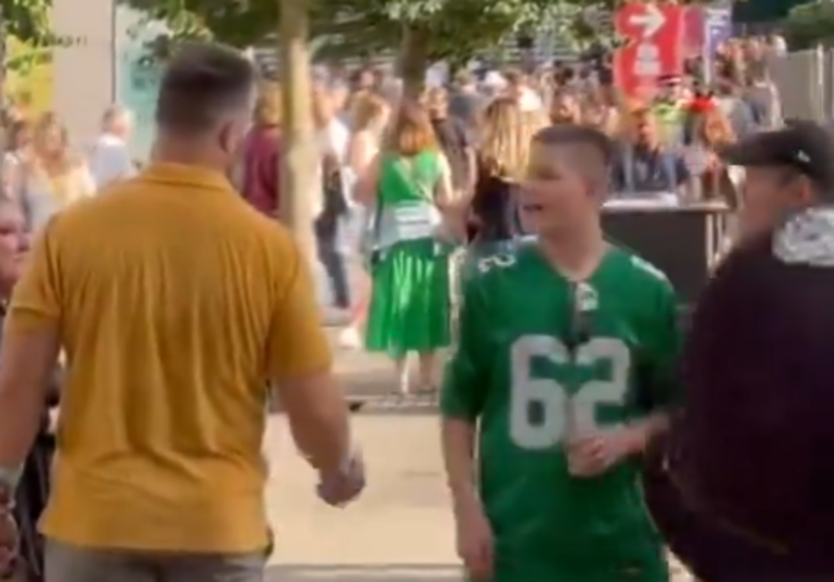 Video: Jason Kelce's 'legendary' Move At Taylor Swift Concert Goes 